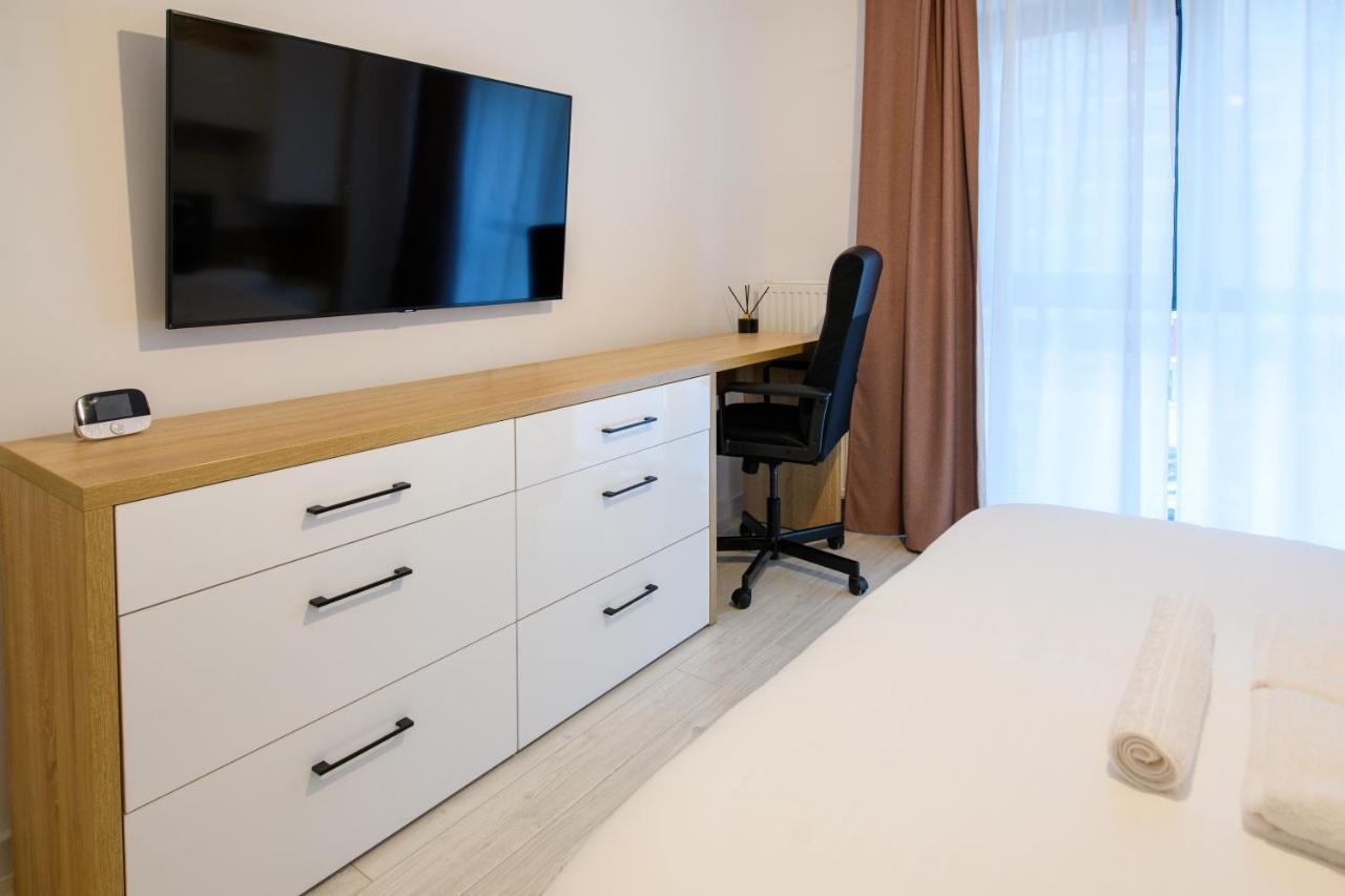 Smart Concept Living Plaza Apartment บูคาเรสต์ ภายนอก รูปภาพ