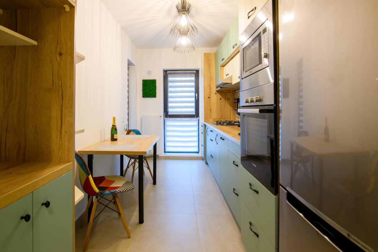 Smart Concept Living Plaza Apartment บูคาเรสต์ ภายนอก รูปภาพ