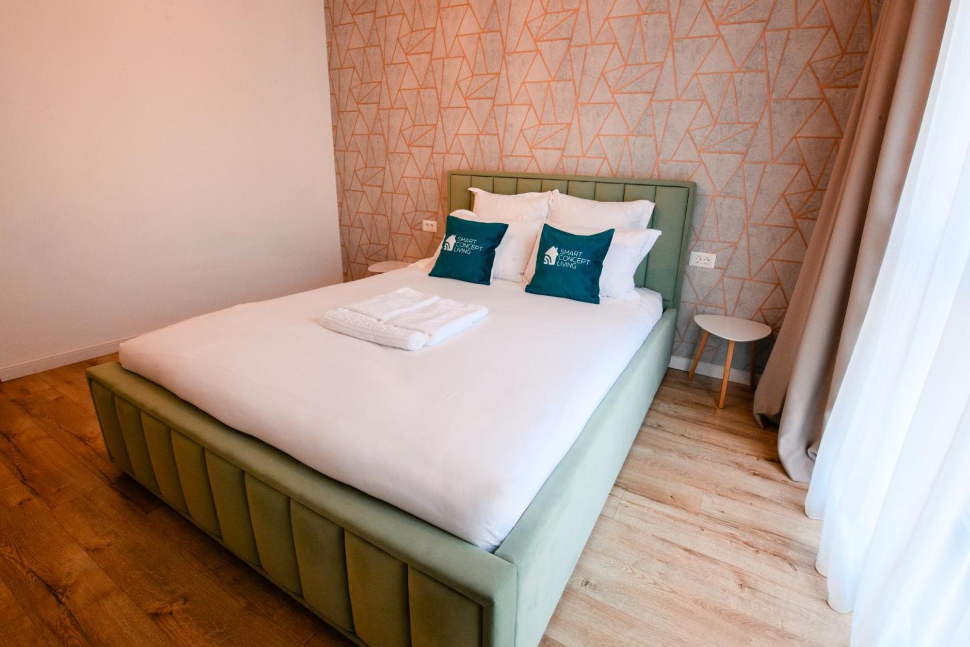 Smart Concept Living Plaza Apartment บูคาเรสต์ ภายนอก รูปภาพ